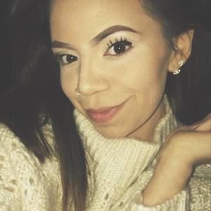 Meet your Posher, Adreona